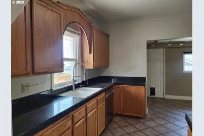 303 N Main, Condon, OR 97823 - Photo 9