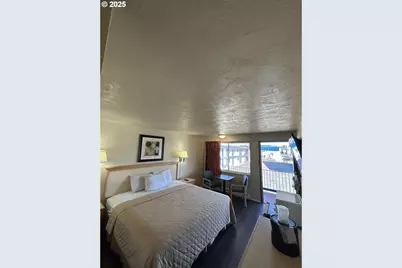 1593 Highway 101, Reedsport, OR 97467 - Photo 7