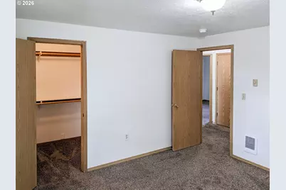 224 C St, Independence, OR 97351 - Photo 19