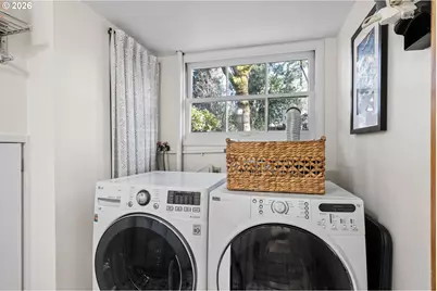 1036 Bullock St, Lake Oswego, OR 97034 - Photo 29