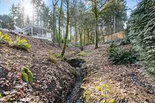 1036 Bullock St, Lake Oswego, OR 97034 - Photo 37