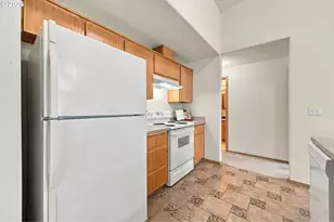 2319 NW Stanley Ave, Gresham, OR 97030 - Photo 15