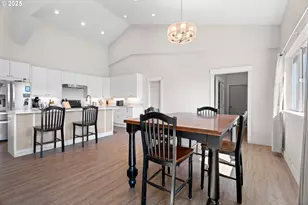 21358 Oak Ln, Aurora, OR 97002 - Photo 27