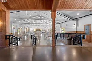 21358 Oak Ln, Aurora, OR 97002 - Photo 39