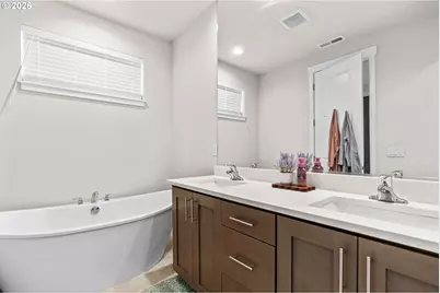 2407 W 8th Ave, Junction City, OR 97448 - Photo 23