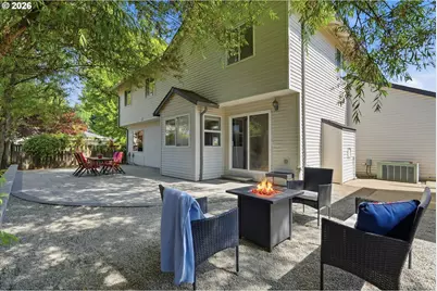 936 NE Lija Loop, Portland, OR 97211 - Photo 33