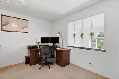 936 NE Lija Loop, Portland, OR 97211 - Photo 31