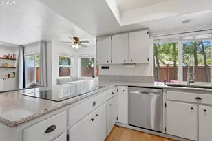 936 NE Lija Loop, Portland, OR 97211 - Photo 13
