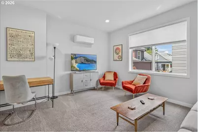 521 N Cook St, Portland, OR 97227 - Photo 19