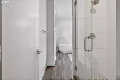 521 N Cook St, Portland, OR 97227 - Photo 25