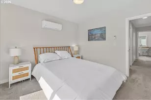 521 N Cook St, Portland, OR 97227 - Photo 33