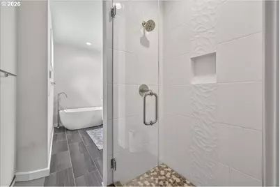 521 N Cook St, Portland, OR 97227 - Photo 21