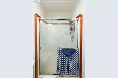 1530 NW Jefferson St, Roseburg, OR 97471 - Photo 25