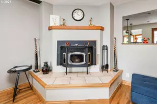 1530 NW Jefferson St, Roseburg, OR 97471 - Photo 9