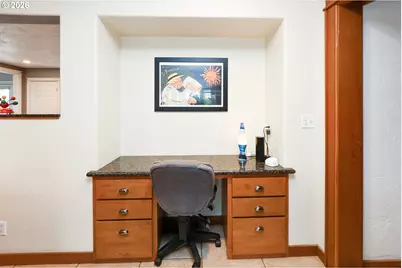 1530 NW Jefferson St, Roseburg, OR 97471 - Photo 27