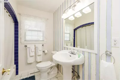 1530 NW Jefferson St, Roseburg, OR 97471 - Photo 19