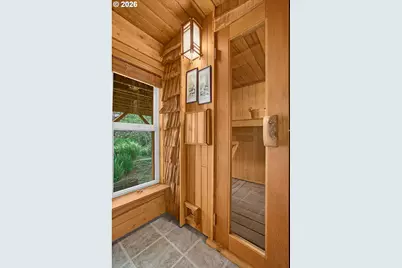 70 NW Knoxville St, Yachats, OR 97498 - Photo 15