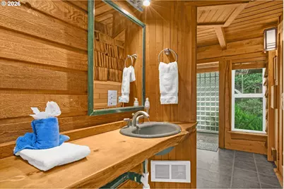 70 NW Knoxville St, Yachats, OR 97498 - Photo 17
