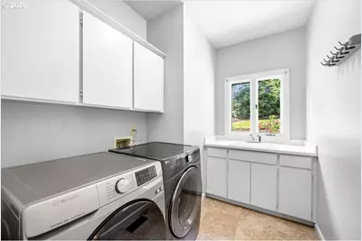 17981 Meadowlark Ln, Lake Oswego, OR 97034 - Photo 19