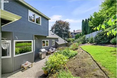 17981 Meadowlark Ln, Lake Oswego, OR 97034 - Photo 41