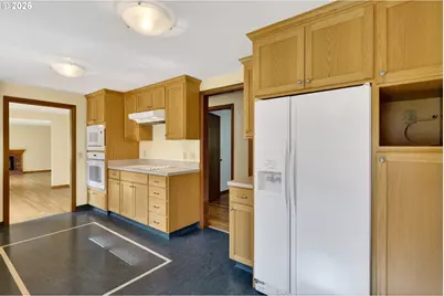 1685 SW 87th Ave, Portland, OR 97225 - Photo 15