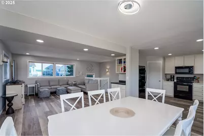 2131 Beach Loop Drive, Bandon, OR 97411 - Photo 9