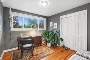13243 NE Sacramento Dr, Portland, OR 97230 - Photo 17