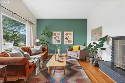 13243 NE Sacramento Dr, Portland, OR 97230 - Photo 3