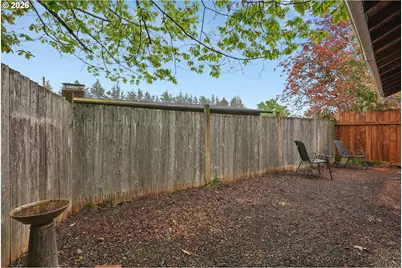 13243 NE Sacramento Dr, Portland, OR 97230 - Photo 39