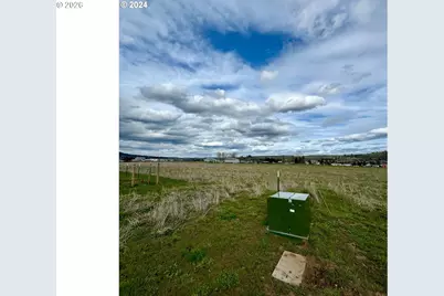 1003 N 15th Ave, Elgin, OR 97827 - Photo 3