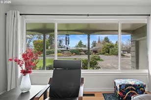 5360 SW Dover Ln, Portland, OR 97225 - Photo 7