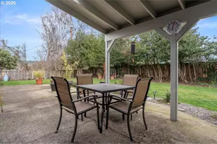 5360 SW Dover Ln, Portland, OR 97225 - Photo 37