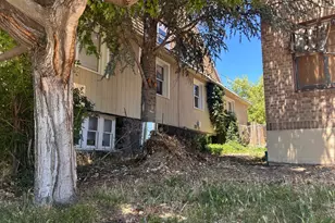 213 Cedar St, Klamath Falls, OR 97601 - Photo 9