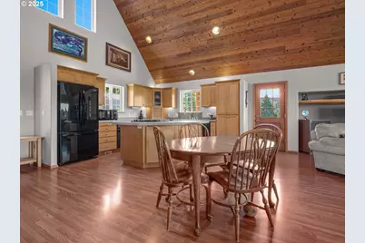 13671 SW Academy Way, Gaston, OR 97119 - Photo 13