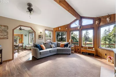 7925 Doughty Rd, Tillamook, OR 97141 - Photo 9