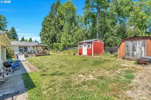 1883 SE Rosebrier Ct, Milwaukie, OR 97267 - Photo 33