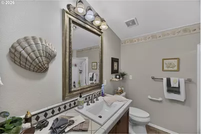621 Glenbrook Cir, Florence, OR 97439 - Photo 21
