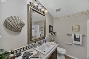 621 Glenbrook Cir, Florence, OR 97439 - Photo 21