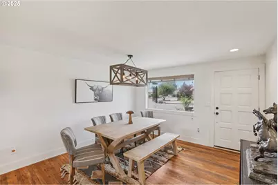 980 Astor Way, Woodburn, OR 97071 - Photo 5