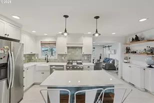 980 Astor Way, Woodburn, OR 97071 - Photo 9