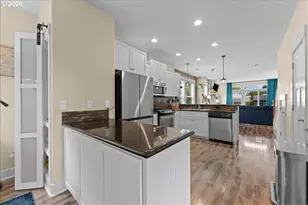 4325 SE Bybee Blvd, Portland, OR 97206 - Photo 11