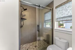 3983 Cedar St, Washougal, WA 98671 - Photo 11