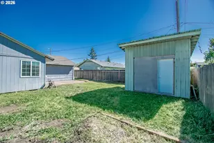 1267 Pleasant St, Springfield, OR 97477 - Photo 15