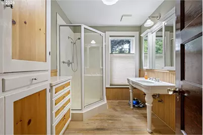 274 S Garden Way, Eugene, OR 97401 - Photo 9