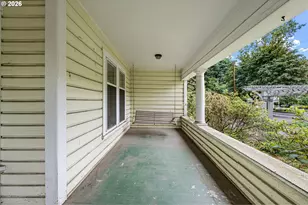 274 S Garden Way, Eugene, OR 97401 - Photo 3