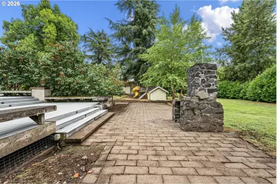 274 S Garden Way, Eugene, OR 97401 - Photo 37