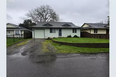 1106 S 11th Ave, Kelso, WA 98626 - Photo 1