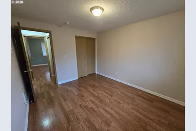 1106 S 11th Ave, Kelso, WA 98626 - Photo 11