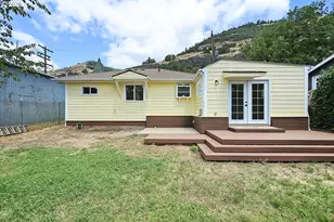 209 E Humboldt St, Bingen, WA 98605 - Photo 3