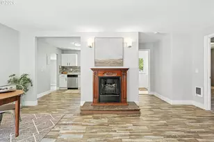 209 E Humboldt St, Bingen, WA 98605 - Photo 11